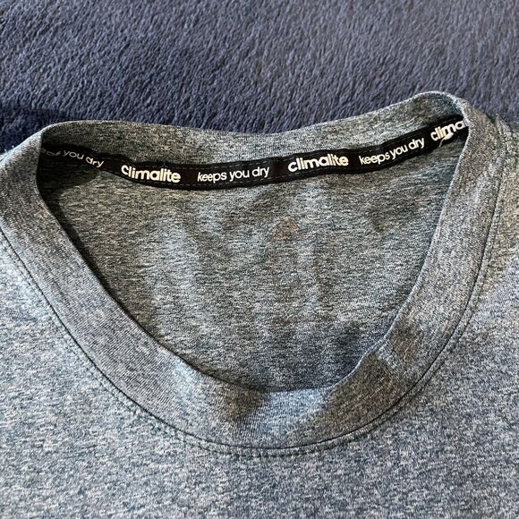 Adidas Tee Adult Size Medium Heather Green Climalite Short Sleeve Training Shirt - Picture 4 of 6